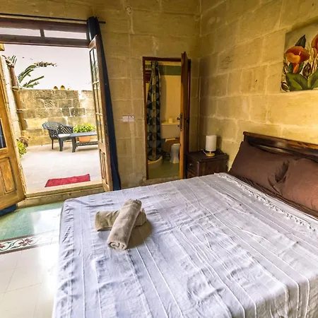 Caqsi Διαμέρισμα Kerċem