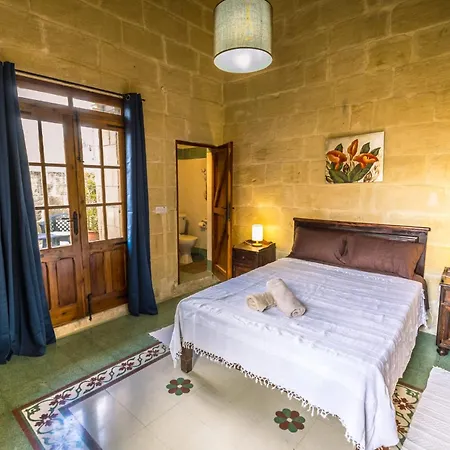 Caqsi Appartement Kerċem