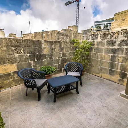 Appartement Caqsi Kerċem