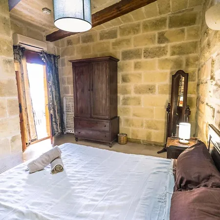 Apartment Caqsi Kercem