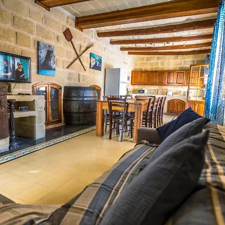 Apartment Caqsi *